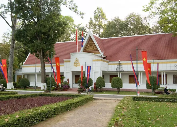 Privilege Hotel 4*